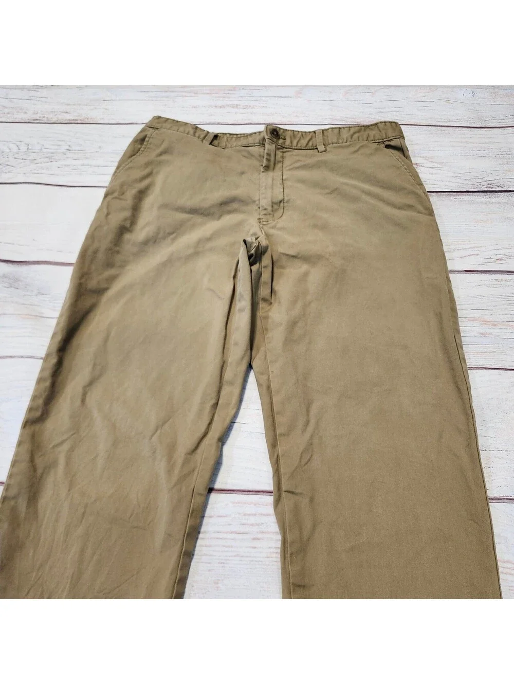 Banana Republic Athletic Fit Khaki Pants Size 33x34